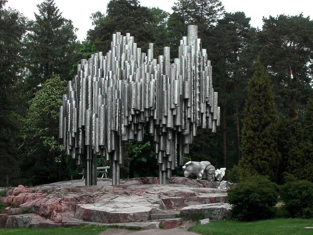 Памятники финляндии