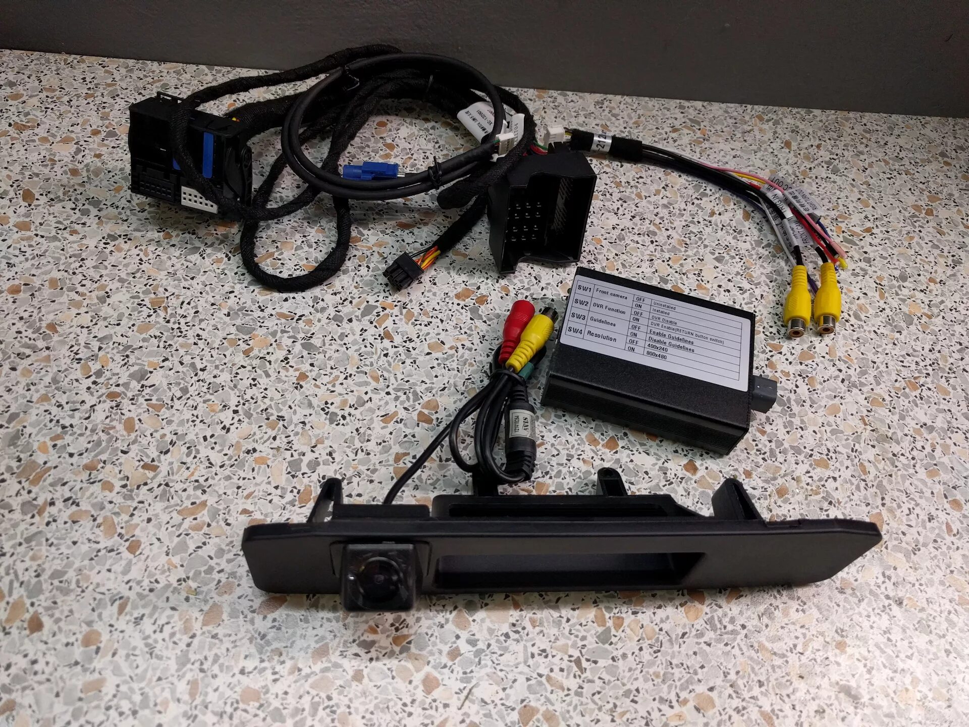 Установка камеры мерседес. Камера заднего хода w212 мерседес. Установка камеры мерседес. Мерседес с 203 камера заднего хода. Установка камеры мерседес.