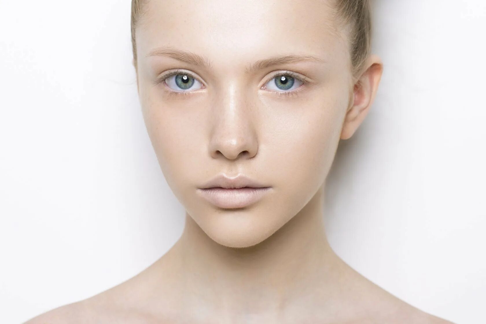 Адриана лима анфас. Luma grothe face. Лицо девушки в анфас. Модель для макияжа. Макияж.