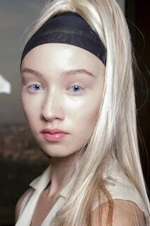 Белые ресницы песня