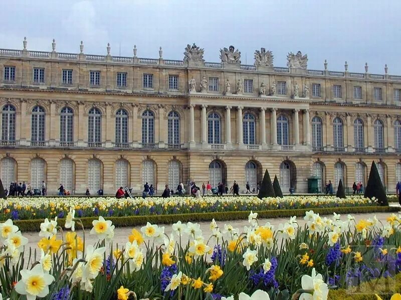 Versailles 400. Версаль Франция. Классицизм архитектура Версальский дворец. Версаль АН резиденция французских королей. Версаль. Франция. Часть 2..