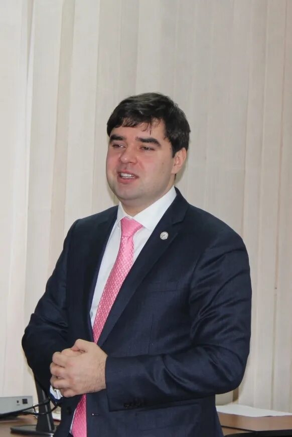 Селезнев п. П селезнев писатель. Селезнев п. Селезнев п. Селезнев п.