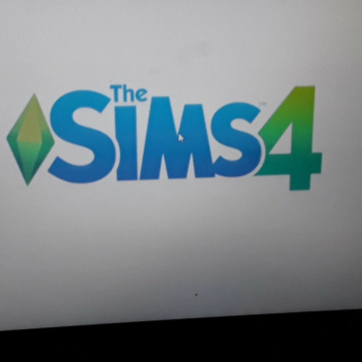 Load sims. SIMS 4 экран загрузки. SIMS 4 загрузочный экран. Загрузка симс 4. Симс заставка.