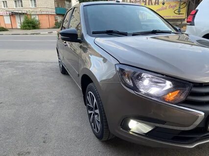 Лампы с линзами на гранту