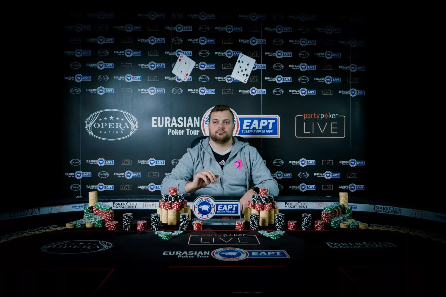 Рейз в покере. Wpt покер. Poker world. Покер арена. Покерный тур.