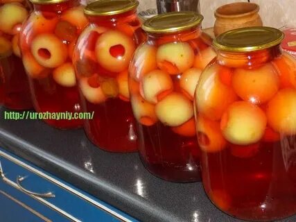 Закрутка компота из яблок