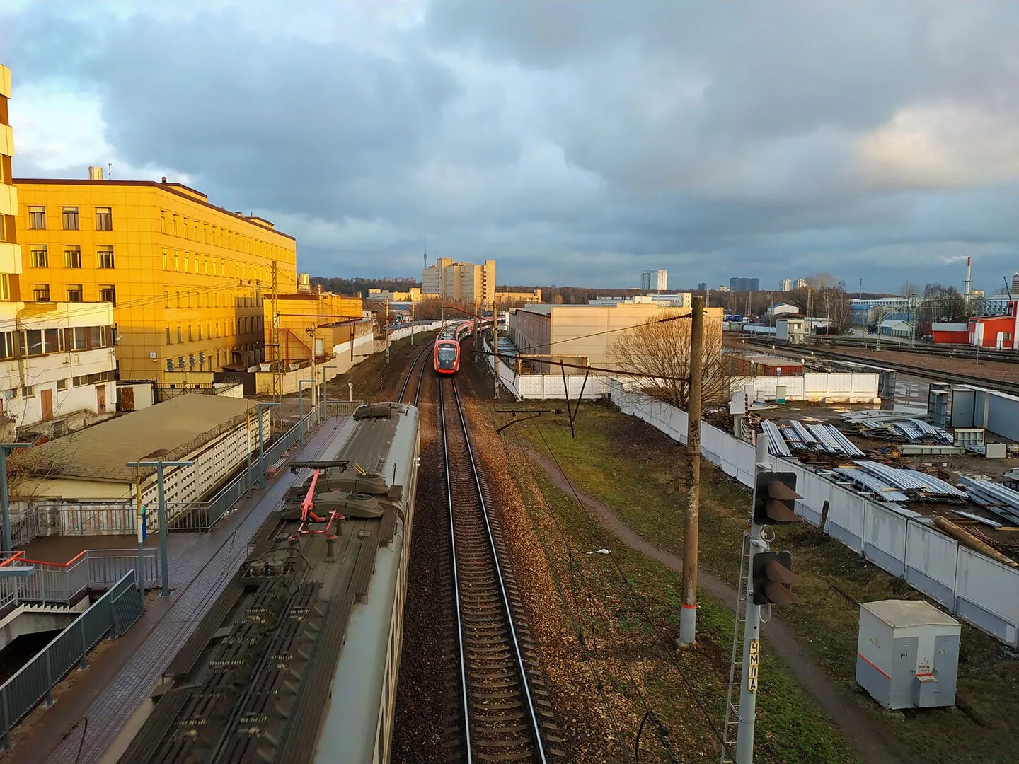 Красный балтиец метро. Красный Балтиец станция Москва. Красный Балтиец станция электрички. Красный Балтиец Рижской. МЦД-2 красный Балтиец.