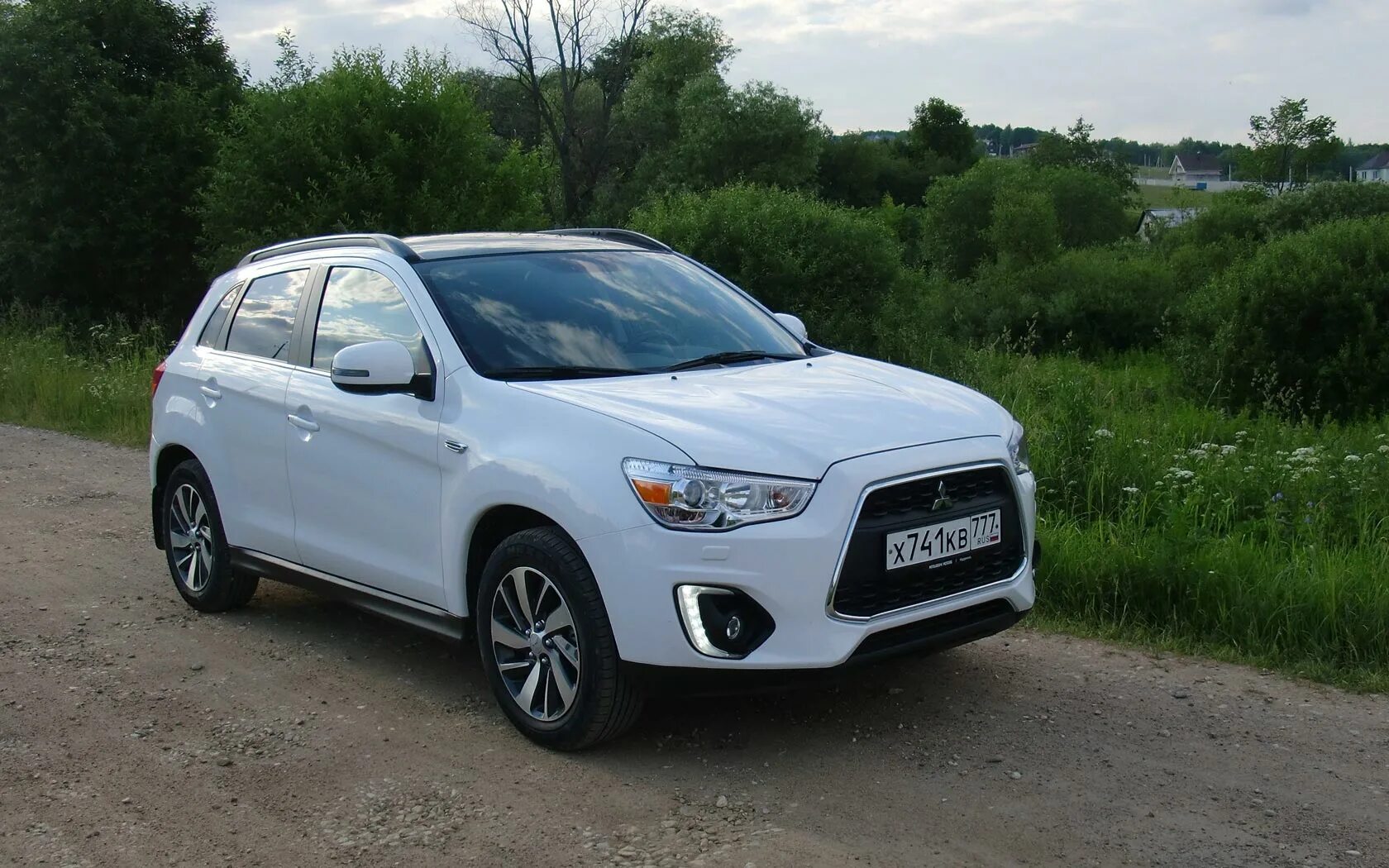 Митсубиси АСХ 2014. Mitsubishi ASX 2014. Мицубиси ASX 2014. Мицубиси АСХ 2014 белый. Мицубиси х купить