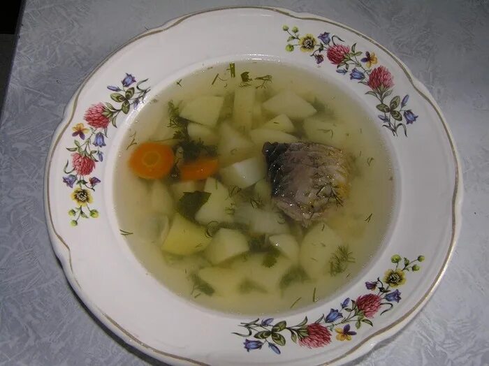 Уха калорийность с картошкой. Ккал ухи. Уха из семги калорийность. Уха из семги калорийность. Тарелка ухи калорийность.