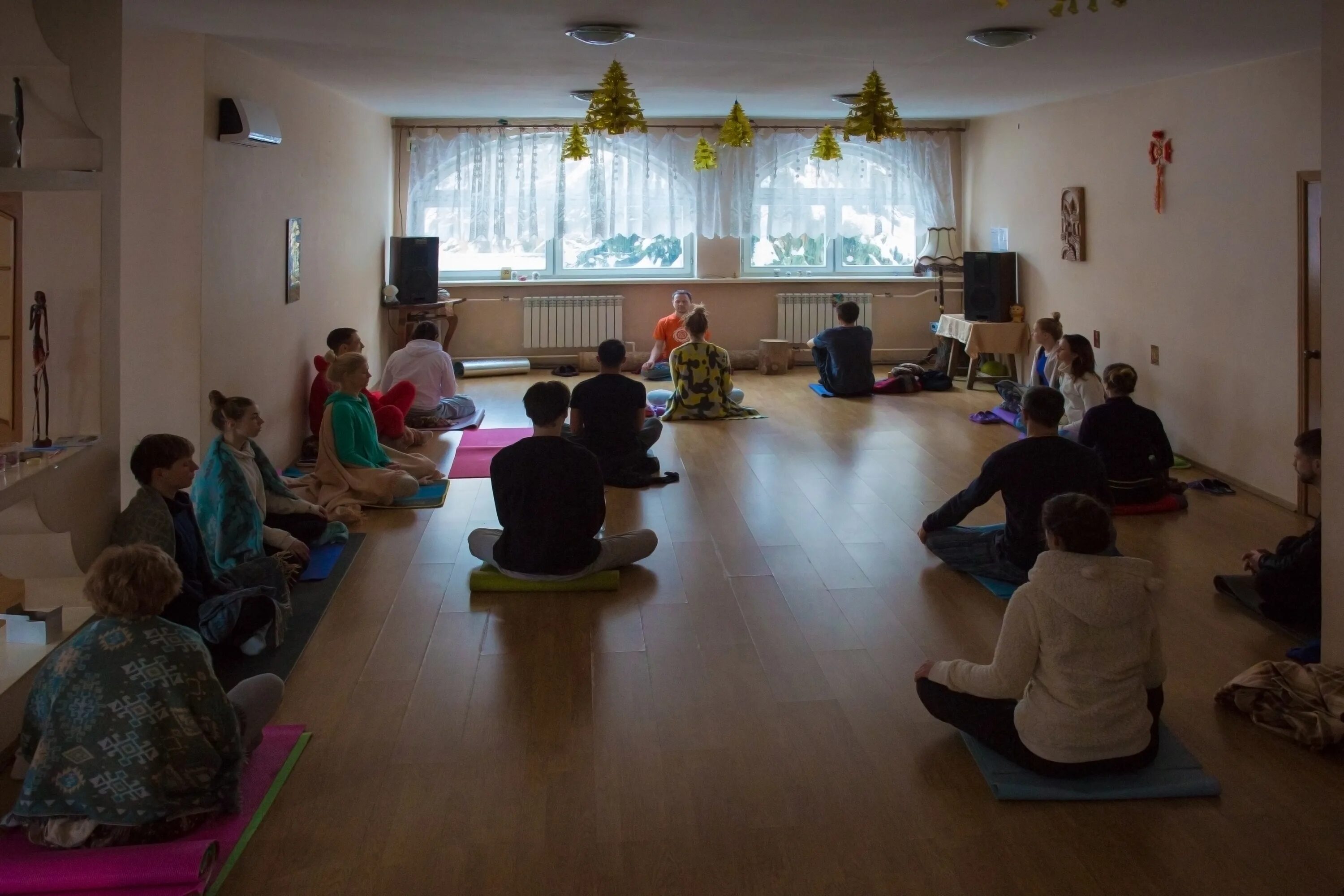 Випассана в подмосковье гоенка. Випассана москва подмосковье. Випассана москва подмосковье. Випассана москва подмосковье. Ретрит випассана афиша.