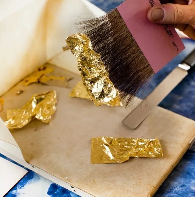 Жидкая поталь леонардо. "жидкая поталь ""gold ducat"", rich gold 25мл". Поталь сусальное золото. Поталь и клей для потали. Фольга поталь 010 бронза.