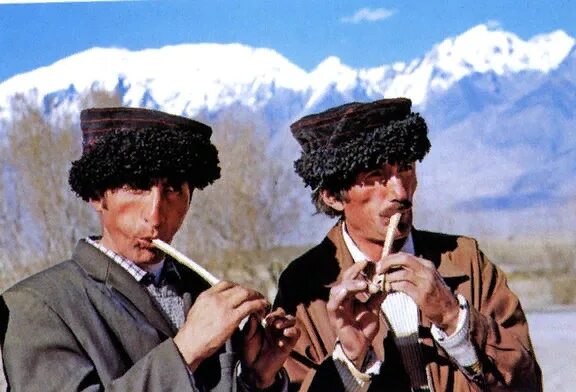 Жил был таджик. Исторически таджикские фото. Происхождение таджиков. История происхождения таджиков. История возникновения Таджикистана.