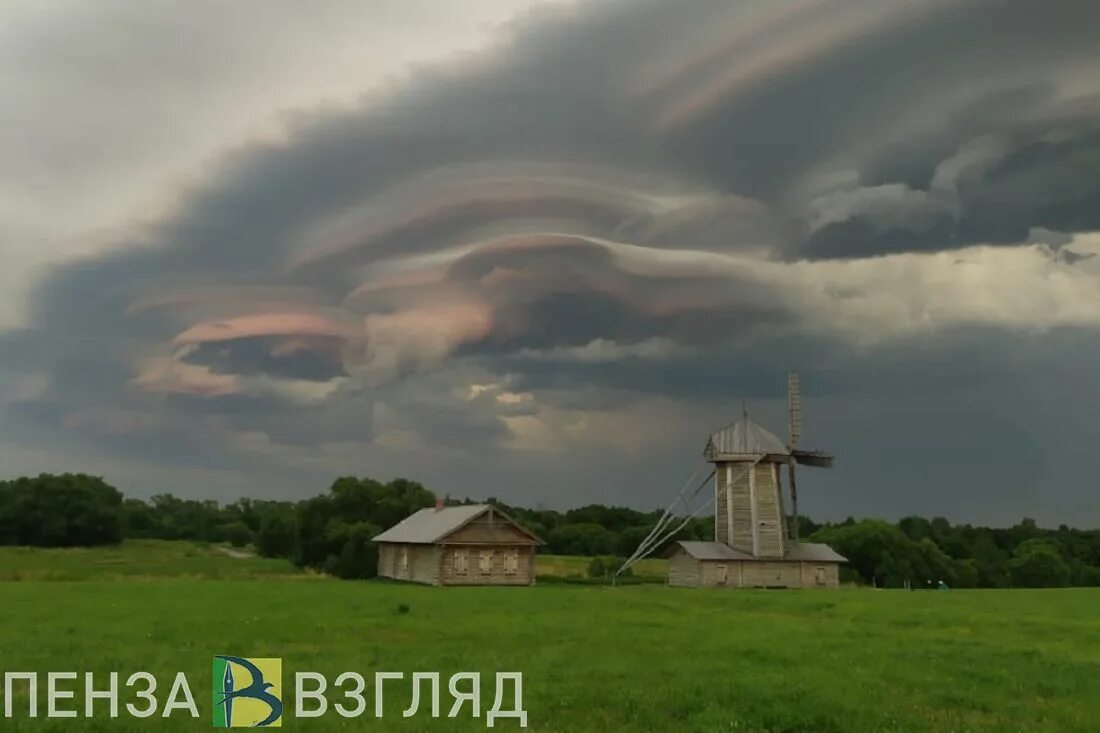 Погода по пензенской области на 10 дней. Гроза в Пензе. Майская гроза. Малооблачно дождь, гроза. Село Пензенка Саратовская область.