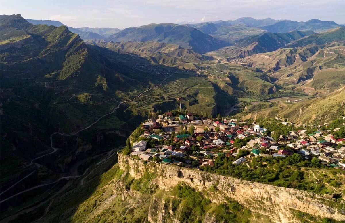 Село Гуниб Дагестан. Селение Гуниб Дагестан. Гора Гуниб в Дагестане. Горное село Гуниб в Дагестане.