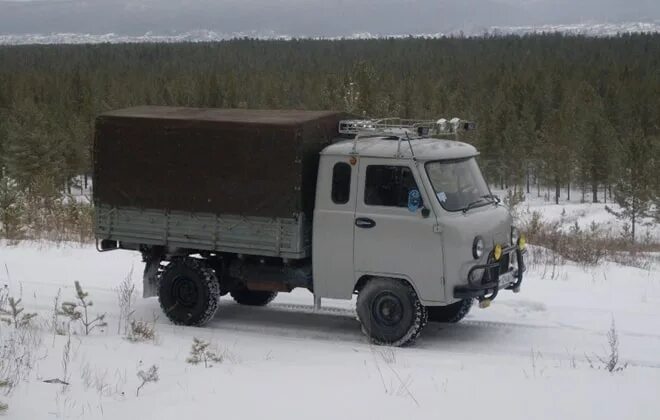Уаз со спальником. Уаз 39095 бортовой. Уаз 39095 со спальником. Удлиненный "головастик" уаз-39095 cargo. Уаз 39095 салон.