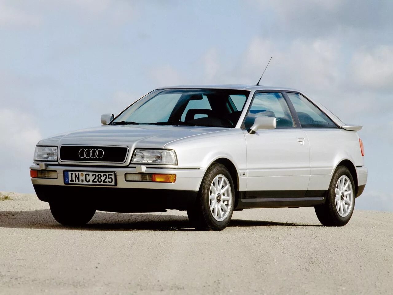 Куплю ауди в3. Audi 80 b3 Coupe quattro. Audi Coupe b3 Рестайлинг. Audi 80 b3 купе. Audi Coupe II (b3).