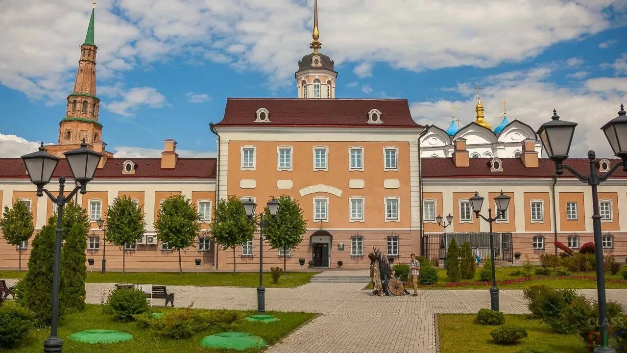 Кремлевский завод. Комплекс пушечного двора Казань. Комплекс пушечного двора Казанского Кремля. Пушечный двор Казань Кремль. Главный корпус пушечного двора Казань.