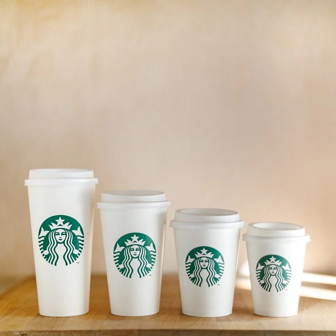 стакан кофе старбакс. кофейный стаканчик старбакс. стакан старбакс. стакан старбакс. многоразовый стакан старбакс.