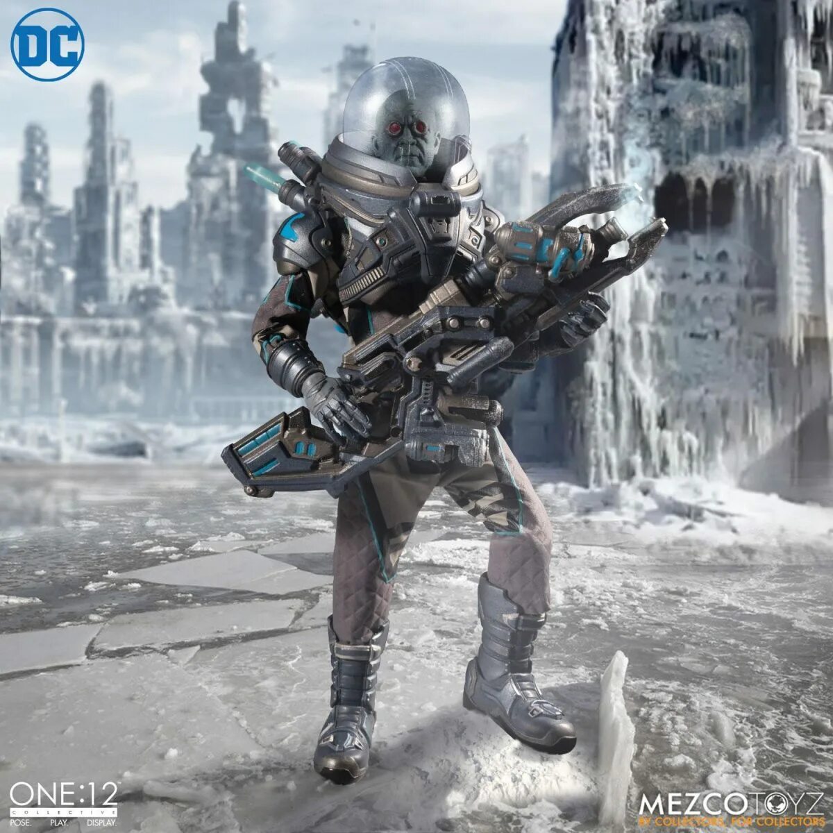 Mr action. Мистер фриз фигурка. Мистер фриз игрушка. Mr.Freeze Mezco. Mr Freeze — Mezco one 12 Collective.