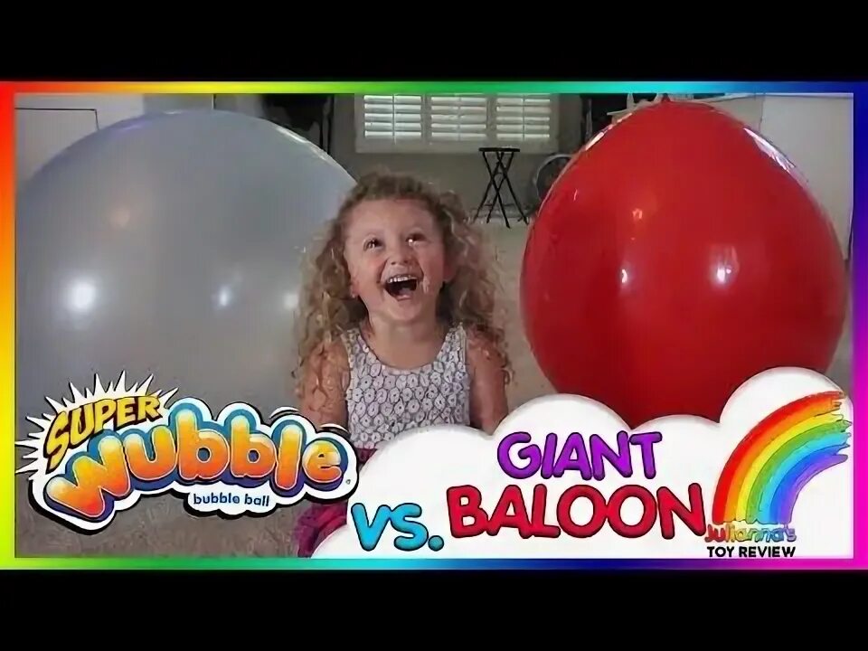 Бабл ролики. Super wubble bubble ball. баблс видео. max giant balloon. девочка с бабл бол шаром сидит.