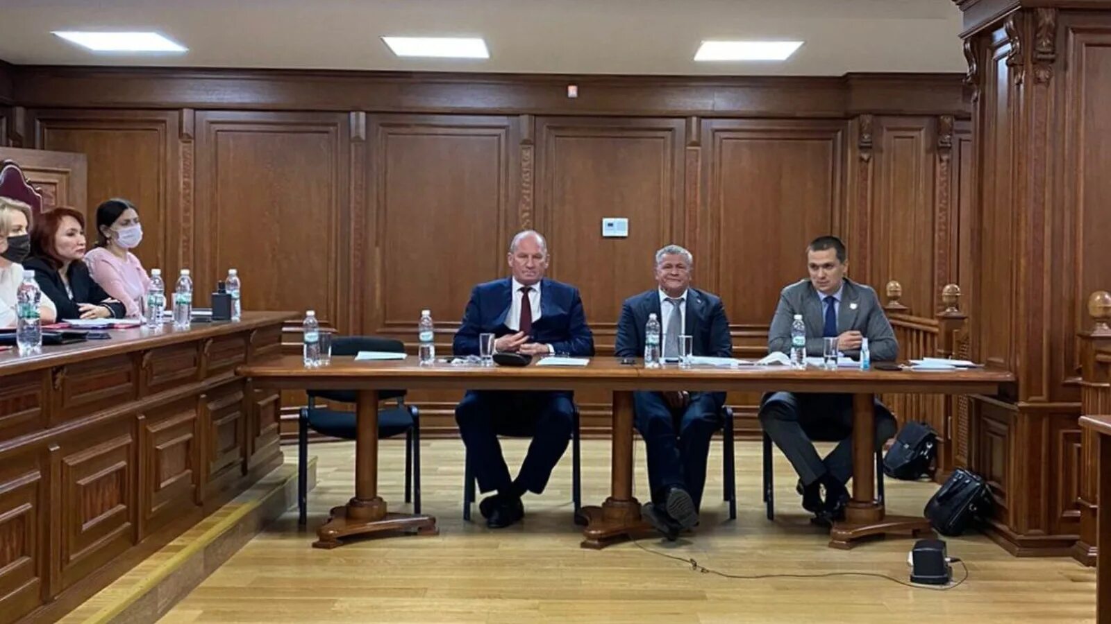 нормативно-правовое регулирование. мировые судьи кратко. мировые судьи организация. особенности производства у мирового судьи. здание мирового суда.