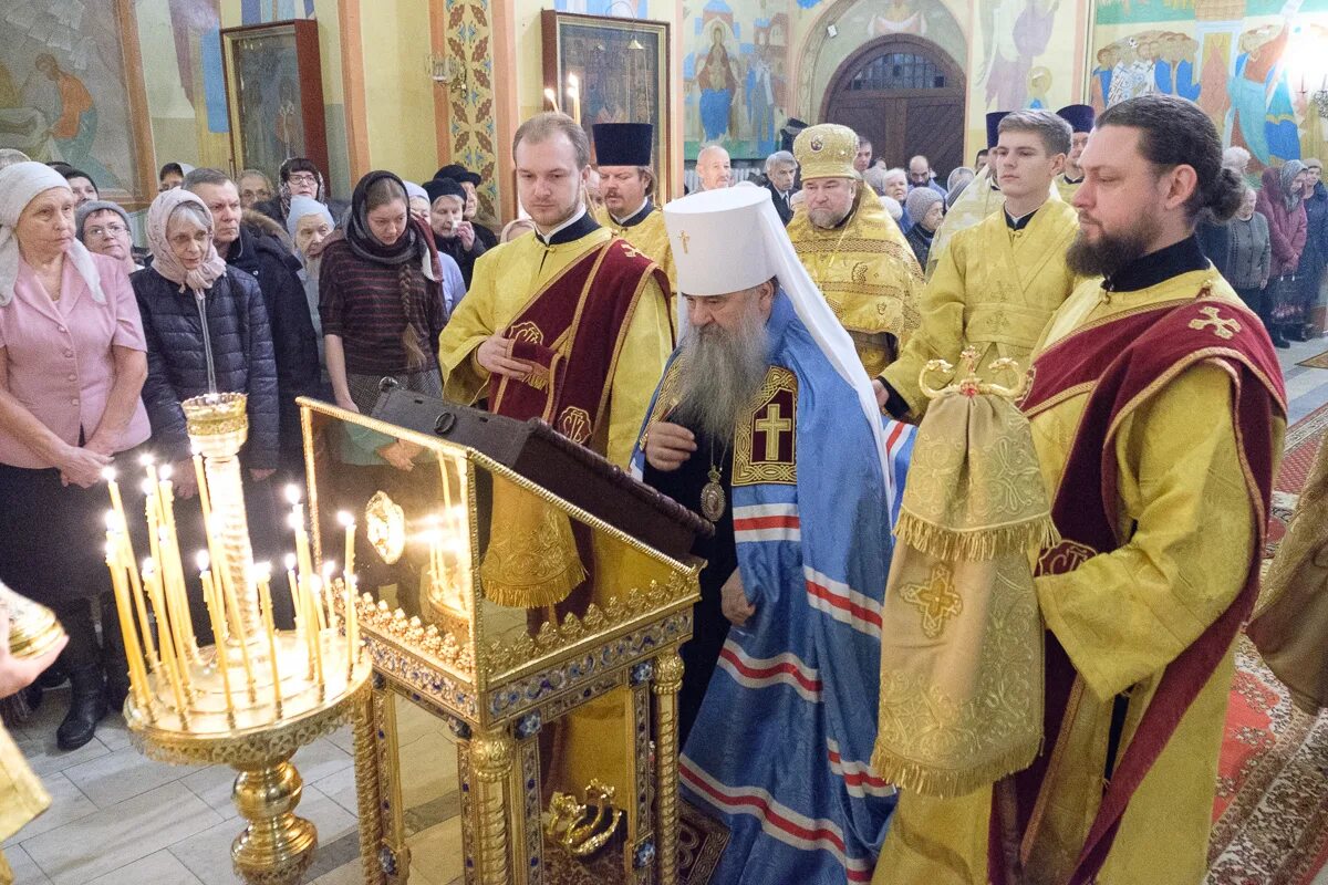 Руководитель прихода. Храм Политеха. Храм политехнического университета Пасха. СПБ храм на Политехническом первая служба в субботу. Церковь на Политехнической..освещают ли сегодня.