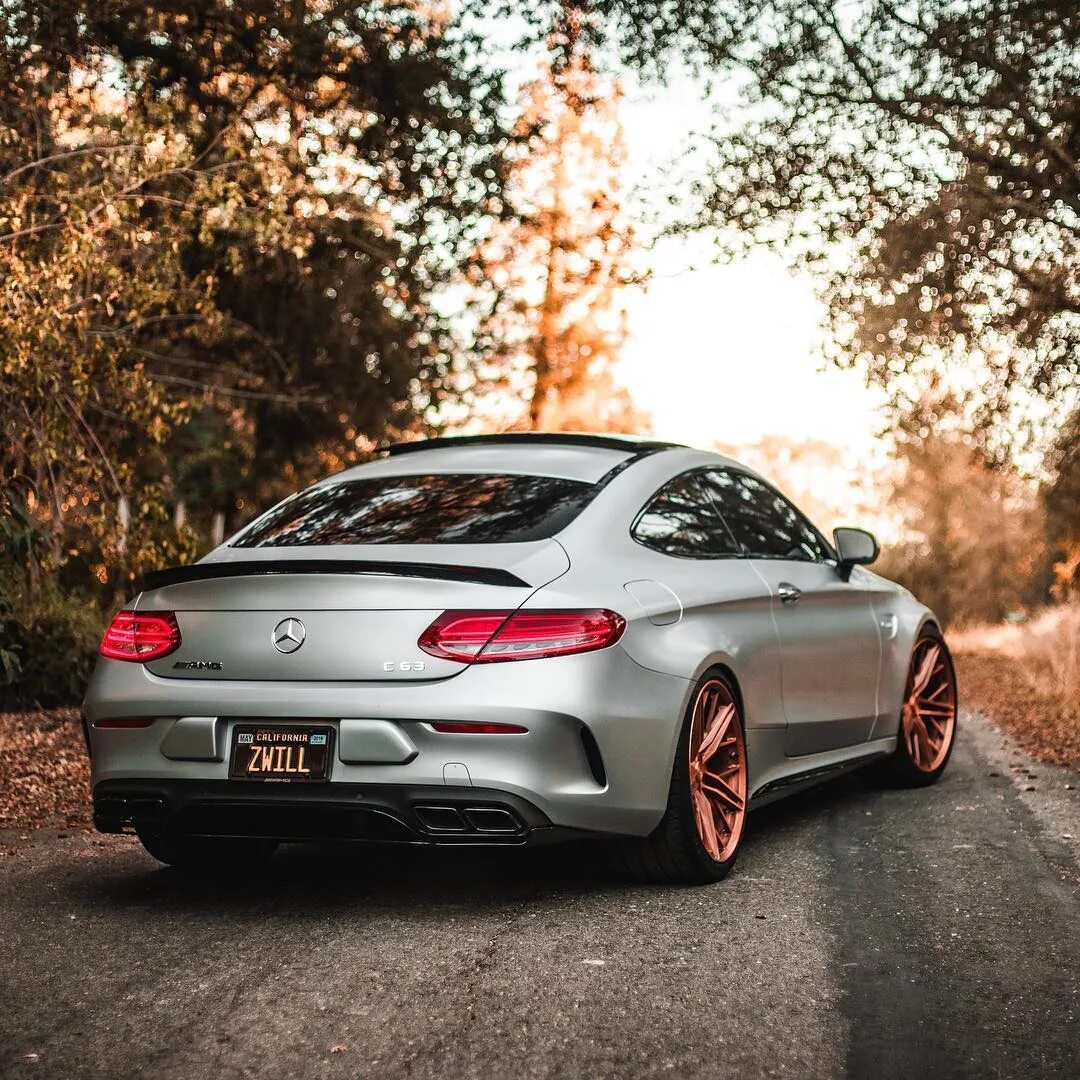 Mercedes s63 coupe. Mercedes c63s amg coupe. mercedes benz c63 amg coupe. mercedes benz c 63 s amg coupe. мерседес c63 amg купе.
