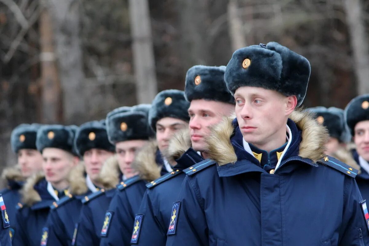 50 лет офицерам. Офицер ВВС. Российские офицеры ВУНЦ ВВС. Военно воздушная Академия филиал Челябинск. ВУНЦ ВВС Воронеж.