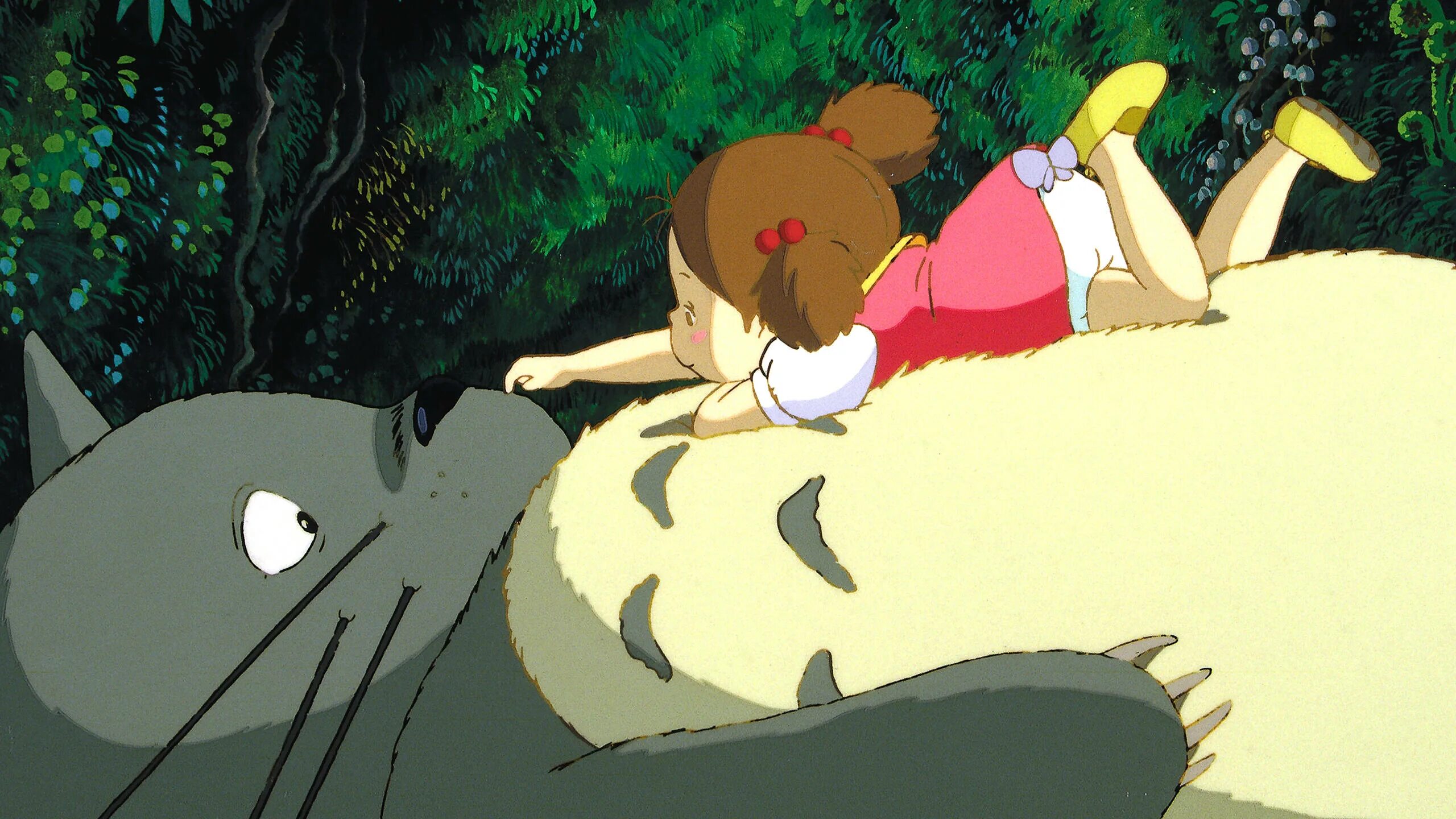 Zhu yuan blacked in bar totoro on