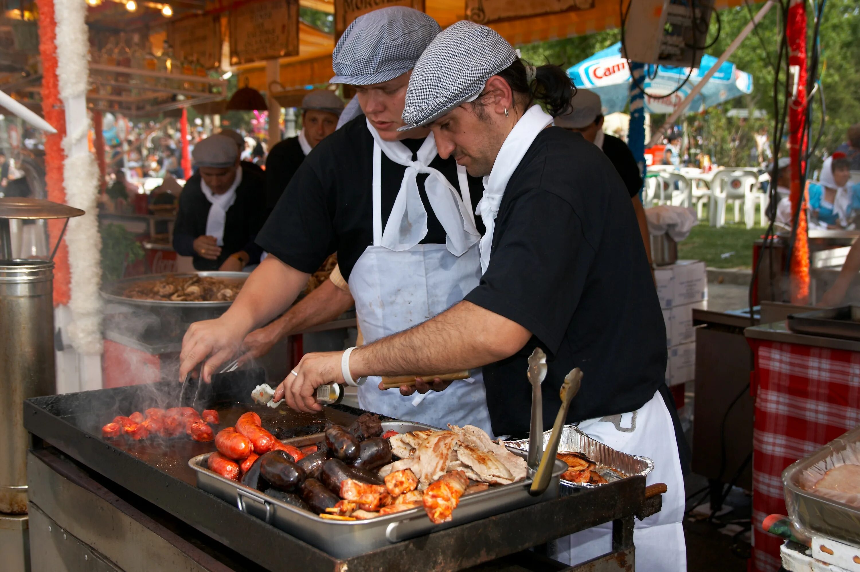 Съестной. Гастрономический туризм. Традиции испанской кухни. Уличная кухня Испании. Традиционная кухня Испании.