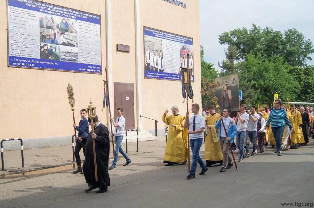 Тихорецкий техникум сайт. Преподаватели ТТЖТ Г.Тихорецк. Техникум ТТЖТ Тихорецк преподаватели. Общежитие ТТЖТ Тихорецкого техникума.