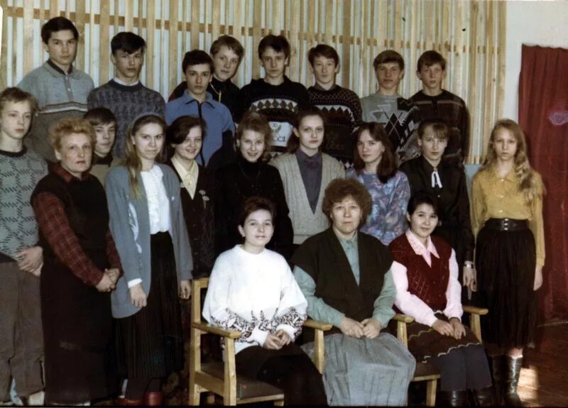 школа 90 их. школа 90 их. школы в 90 ые годы. школа 90 ростов-на-дону.