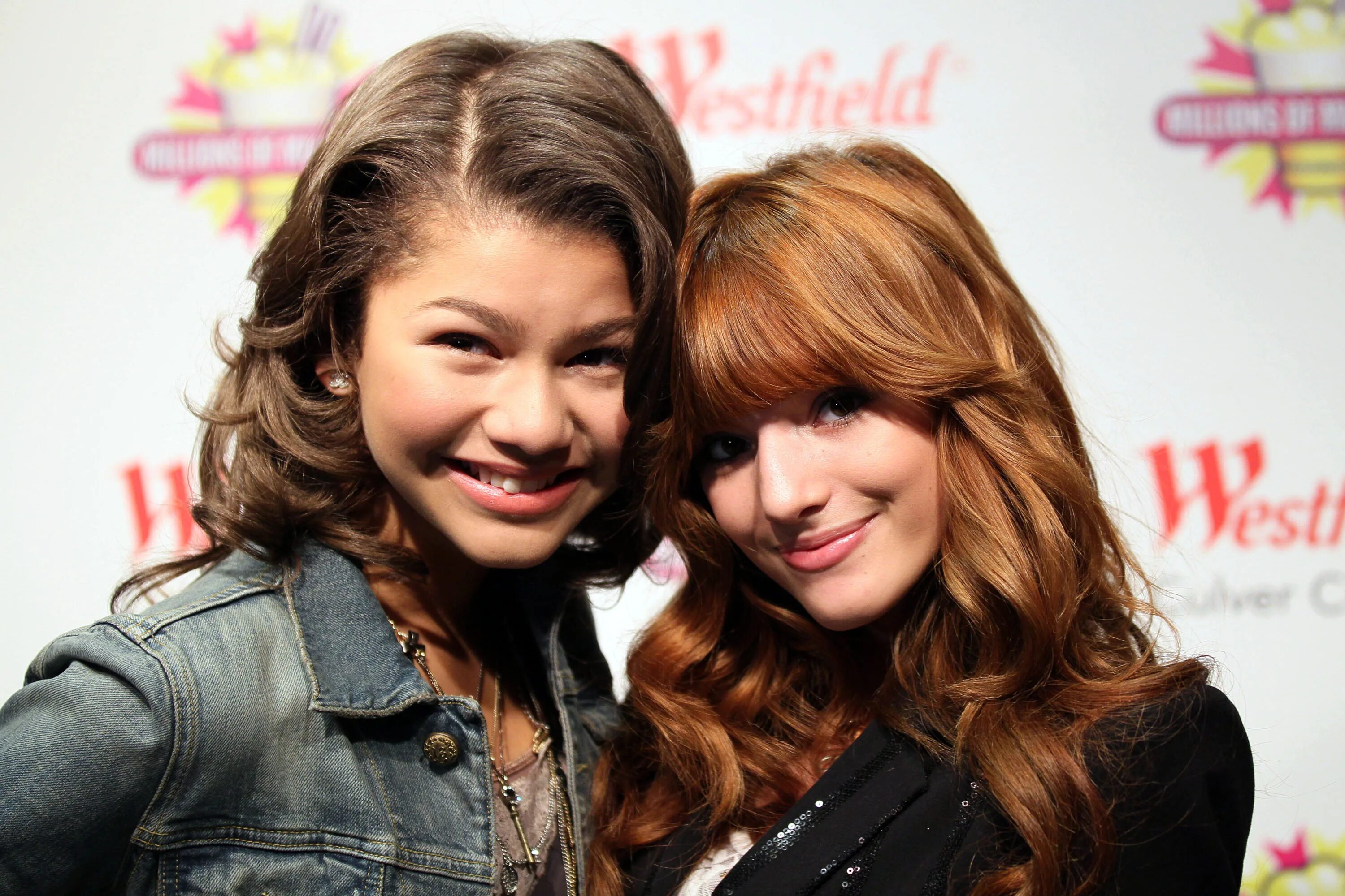 Зендая торн. Белла торн и зендая. bella thorne and zendaya. белла торн и зендая 2025. белла торн дисней.