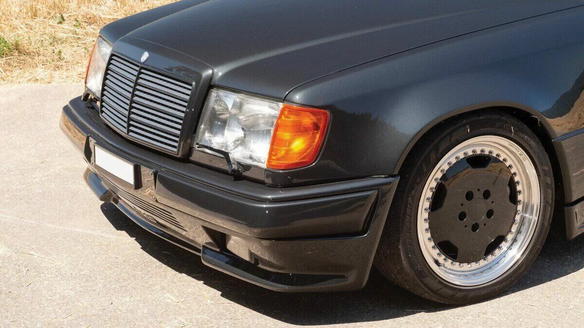 Mercedes hammer. W124 AMG Hammer 6.0. Mercedes w124 Hammer Coupe. Mercedes Benz w124 Hammer. W124 AMG Hammer.