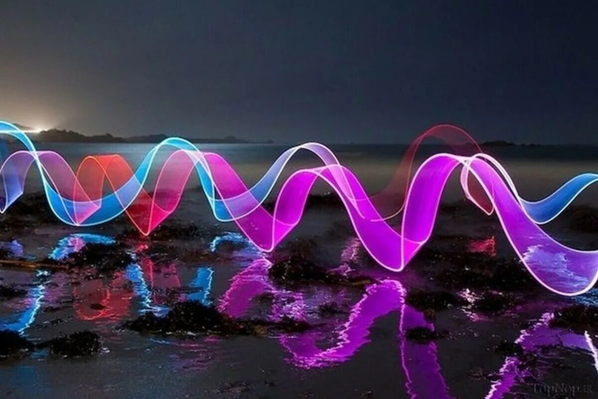 Свет новой волны. Световые волны. Неоновые волны. Светящаяся волна. Разноцветные волны.