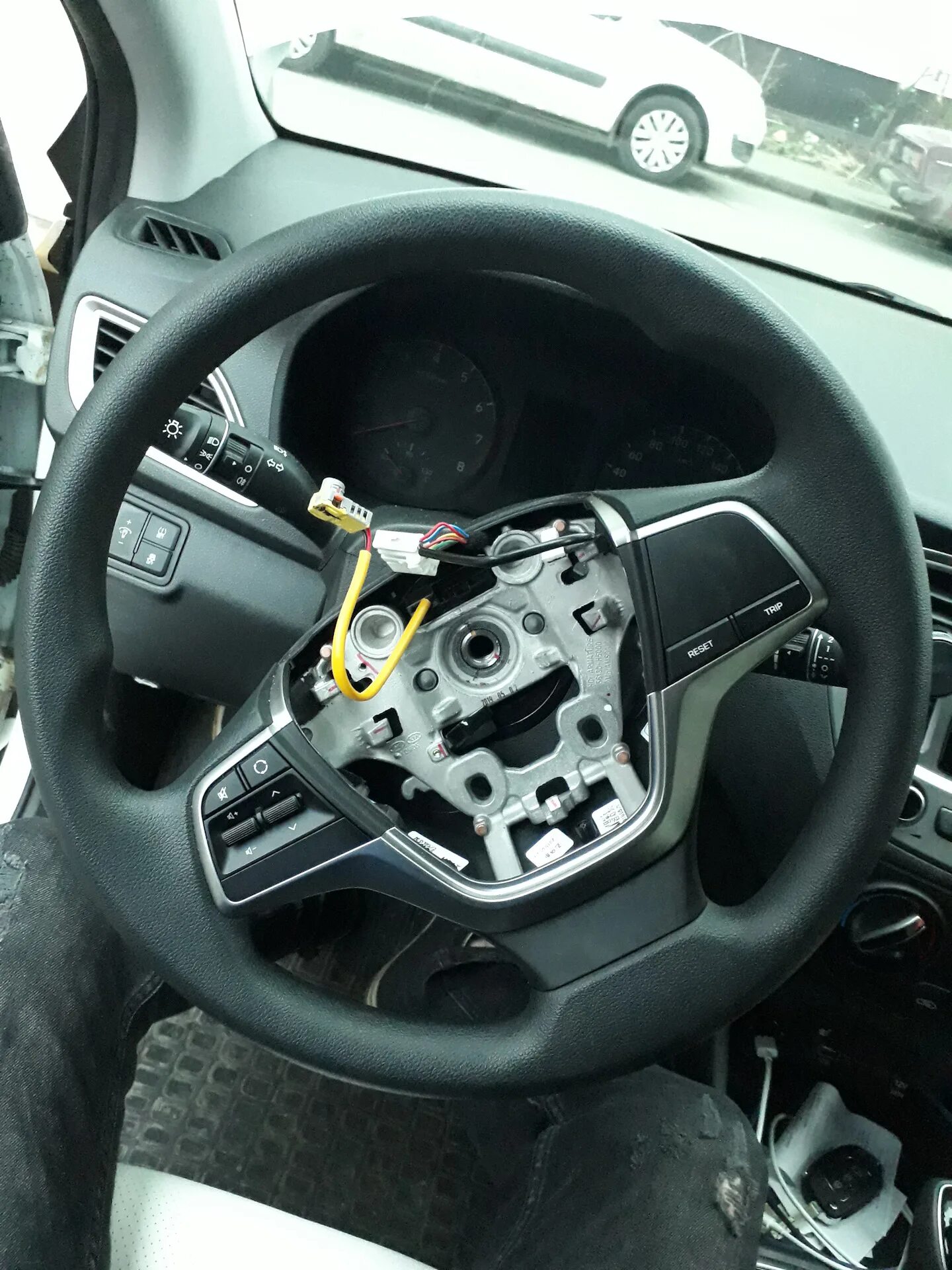 Перетяжка руля Hyundai Solaris 2 - DRIVE2