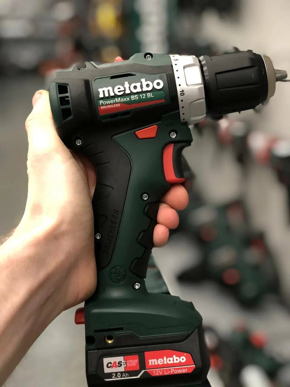 Metabo bs 12v. Metabo POWERMAXX BS 12. Metabo POWERMAXX BS 12 BL. Шуруповерт Metabo POWERMAXX BS 12. Metabo POWERMAXX BS 12 BL 601038500.