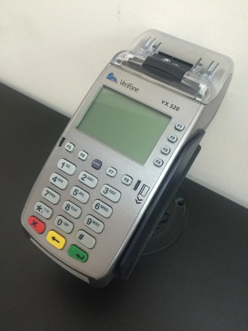 Стационарный терминал Verifone vx520. Терминал верифон 520. Verifon vx520 GPRS. POS-терминал Verifone vx520 GPRS/CTLS стационарный. Терминал vx520