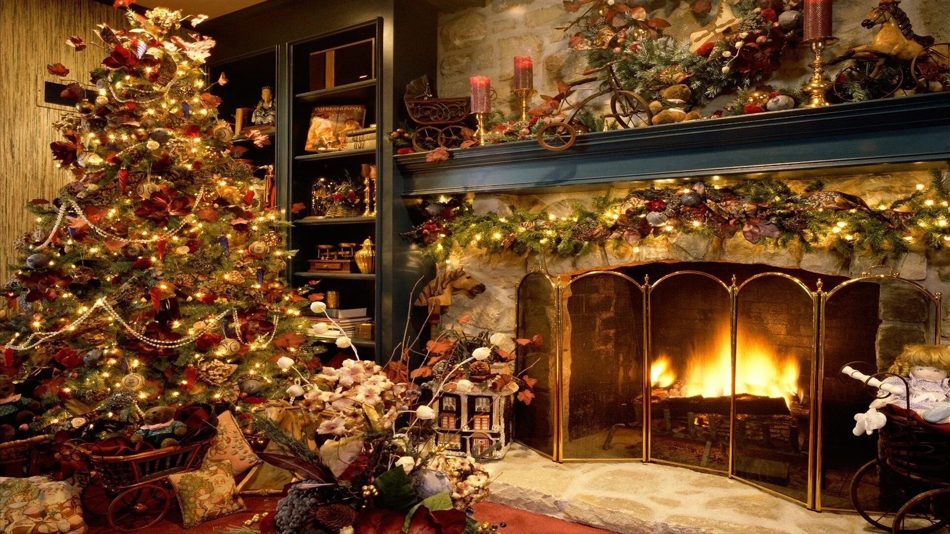 Wallpaper : tree, Christmas, holiday, garland, fireplace, toys, stockings 2560x1