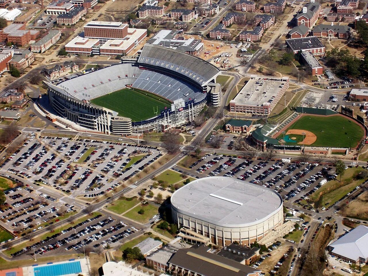 Stadium "Memorial Coliseum". Jordan Stadium 9-0. Jordan Stadium 90. Hare Hare in Japan Stadium.