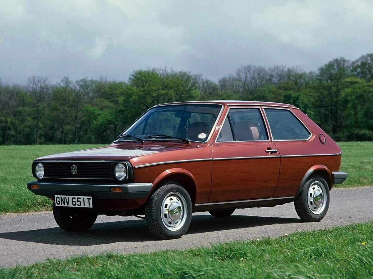 VW Polo mk1. Фольксваген поло 1 1975. Volkswagen Polo 1 поколение. VW Polo 1981. Поло 1 поколение