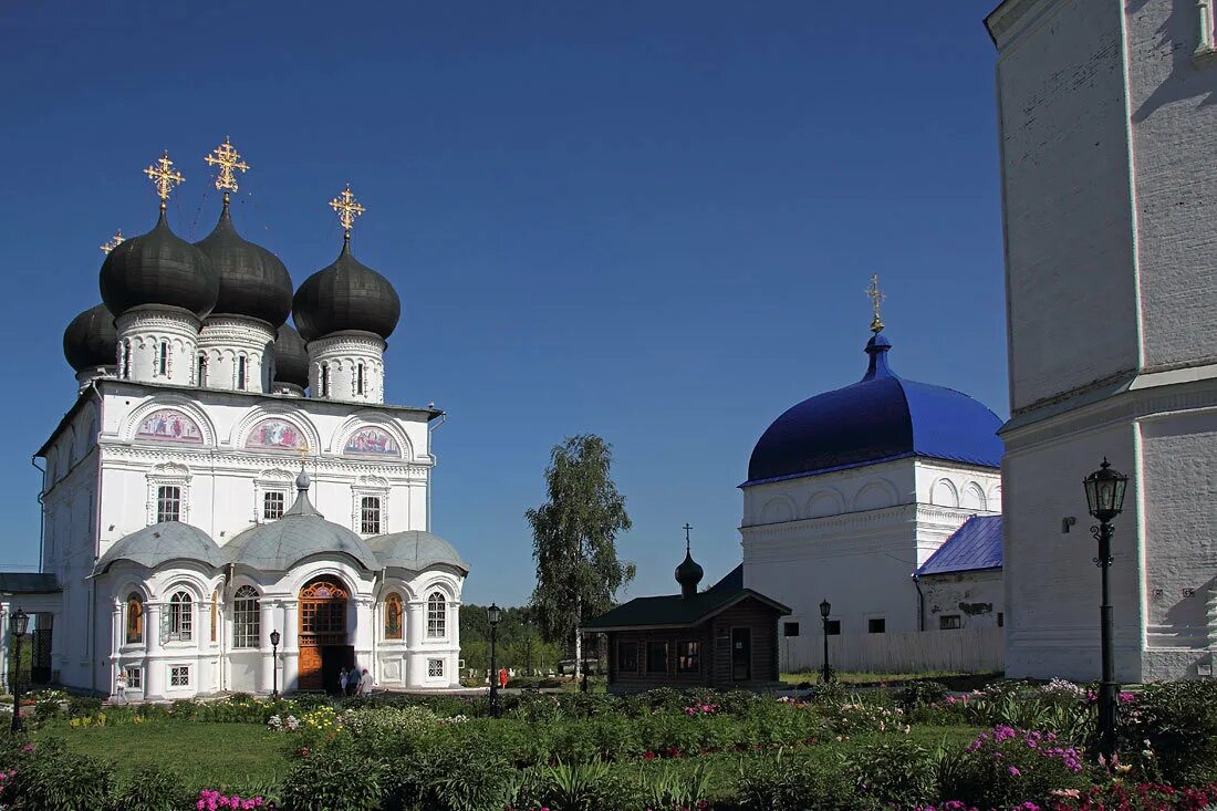 Монастыри кировской области фото Отзывы о "Церковь Преображения Господня в Преображенском Вятском монастыре", Рос