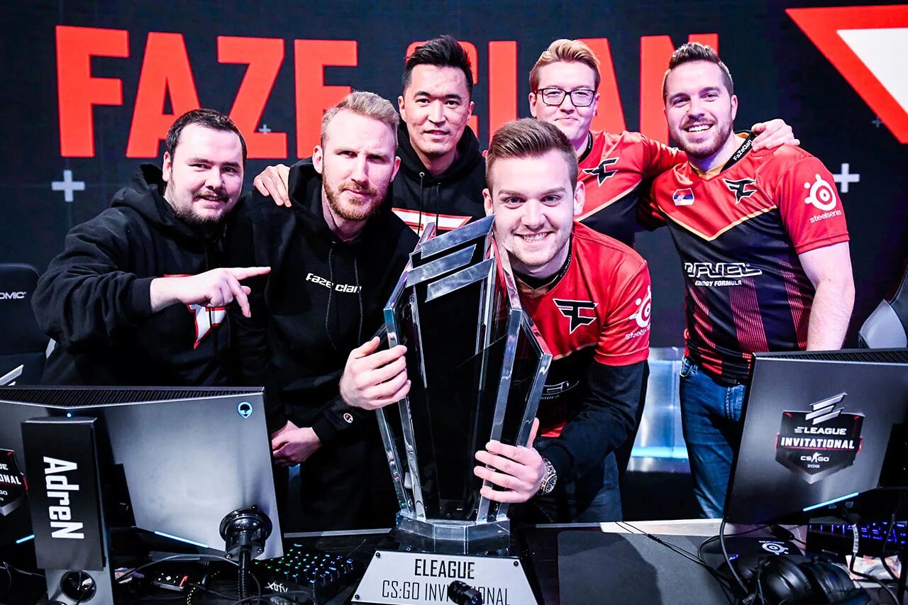 Команда faze clan. FAZE Clan. Команда FAZE 2022. FAZE CS go. FAZE команда КС го.