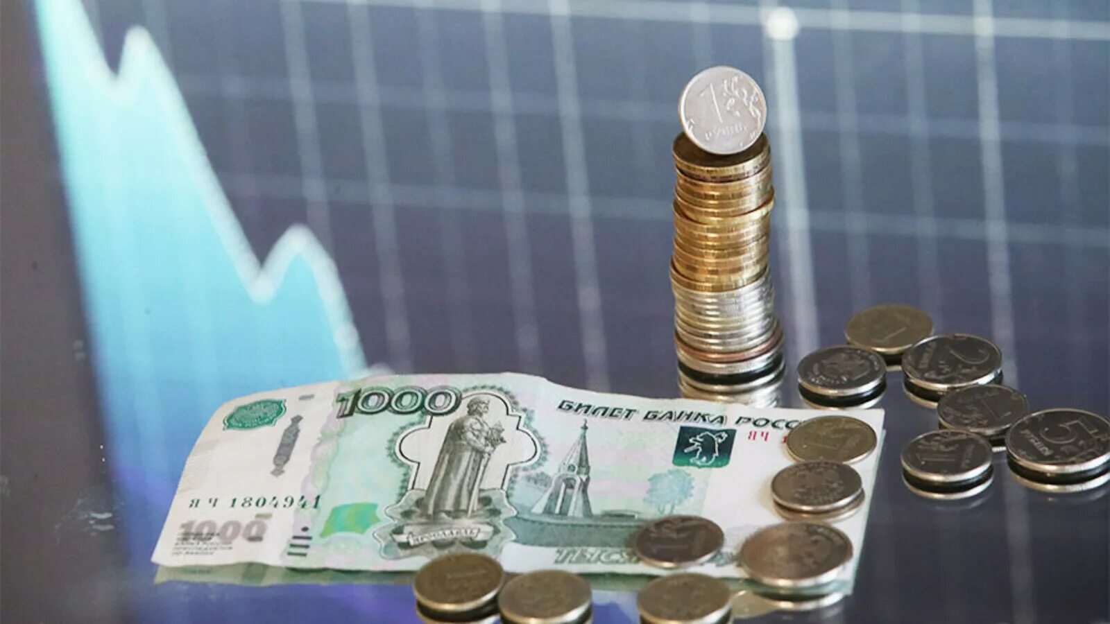 Областной бюджет. Недостаточное финансирование. дефицит бюджета. бюджет россии деньги. дефицит бюджета картинки.