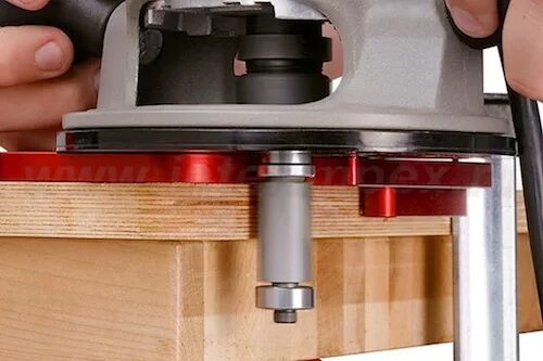 Фрезер Калибр втулка для фрезы. Фрезы для ручного фрезера Router bit. 9944 По дереву. Фрезы для ручного фрезера Router bit. No 9944 Jon Tools. Кондуктор для фрезера для скругления углов. Шаблон для фрезы