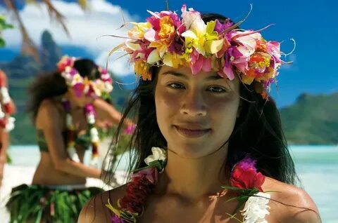 Прическа для гавайской вечеринки (73 фото) .