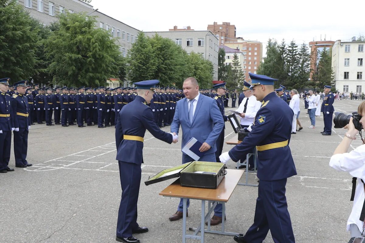 Высшее зенитное ракетное училище. Ярославль училище противовоздушной обороны. ЯВВУ ПВО Ярославль. Ярославское военное училище противовоздушной. ЯВЗРУ ПВО Ярославль.