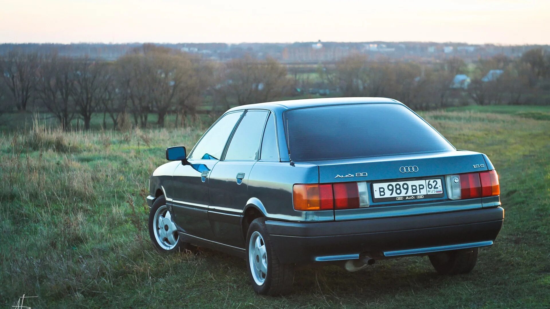 Купить ауди 80 80 года. Audi 80 1.8 s. Ауди 80 1.8s. Ауди 80 88 года. Audi 80 b3 1988.