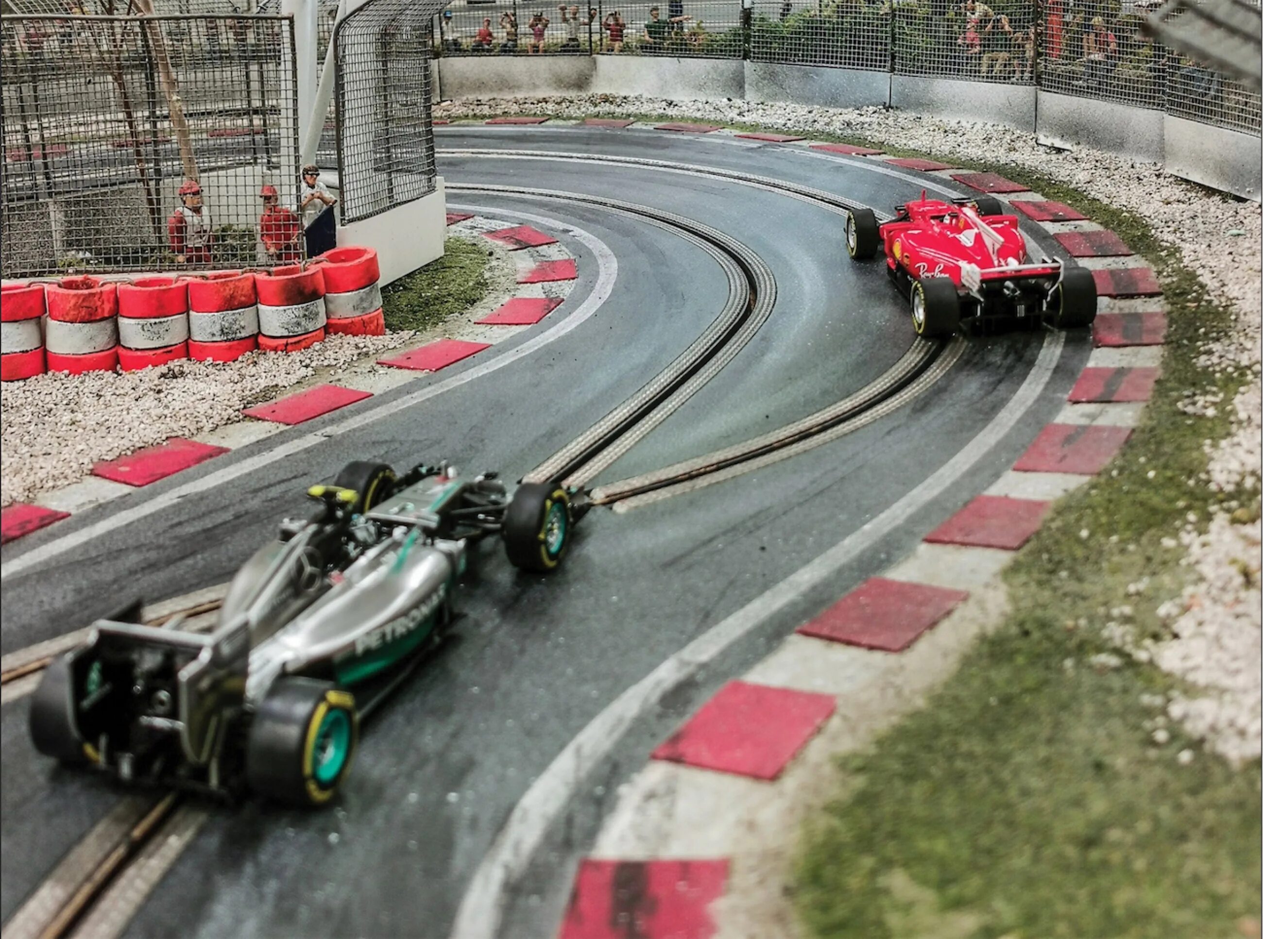 Играть 1 трек. Track f1 BŞH. Carrera трек формула 1. F1 Race track. Formula 1 Racer.