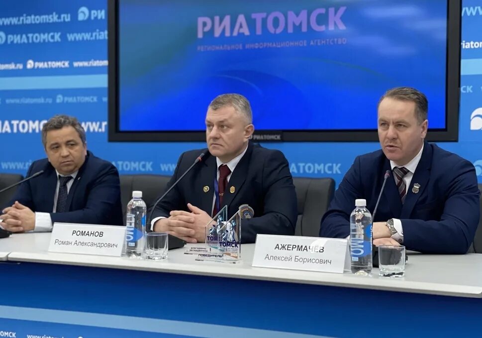 Департамент культуры и спорта томской области. Пресс-конференция по презентации. Пресс конференция бокс. Национальные проекты фото. Пресс-конференция в музее.